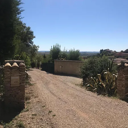 Reposantes Au Domaine Du Mas La Magdelaine *