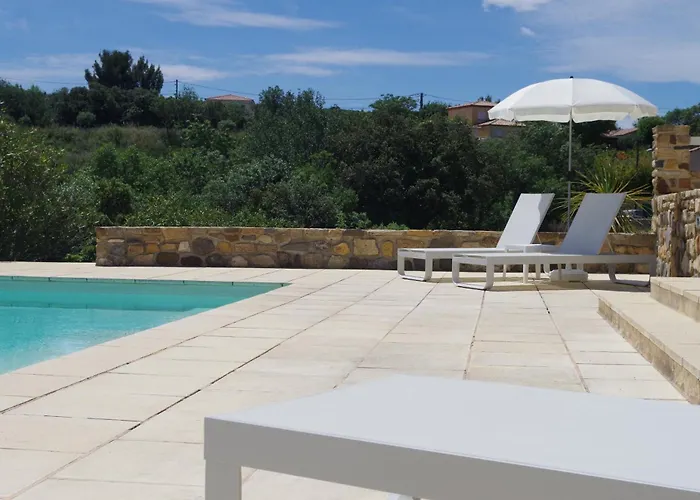 Reposantes Au Domaine Du Mas La Magdelaine * Péret