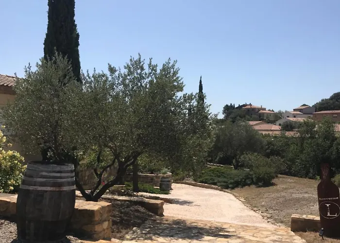Reposantes Au Domaine Du Mas La Magdelaine Péret