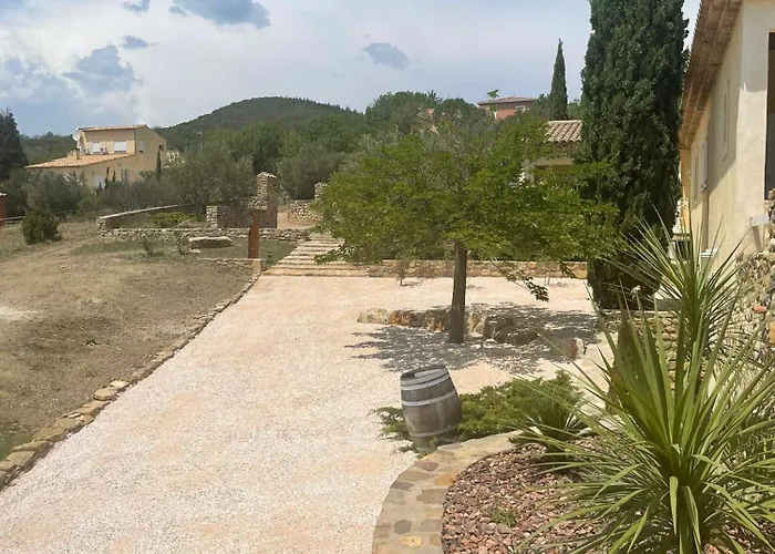 Reposantes Au Domaine Du Mas La Magdelaine